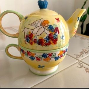 Mesa Intl Teapot & Stackable Angel Theme
